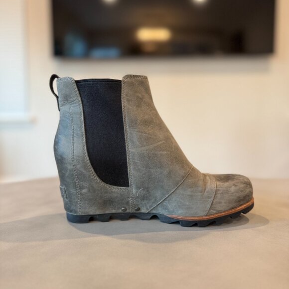 Sorel Lea Wedge Boot Women's size 9 Gray Leather - Picture 2 of 6